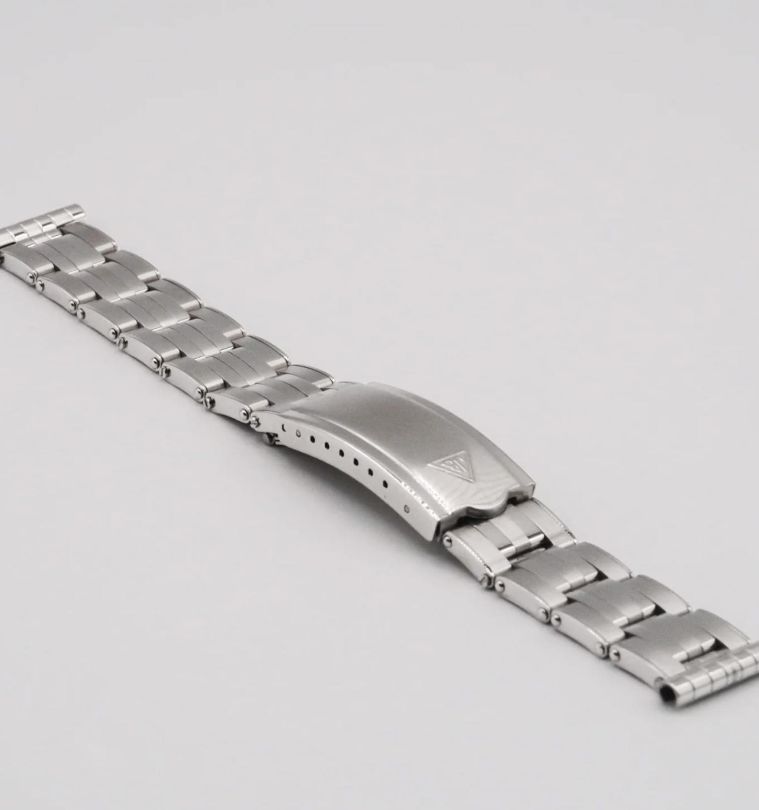 The Forstner 5-Link Rivet Bracelet