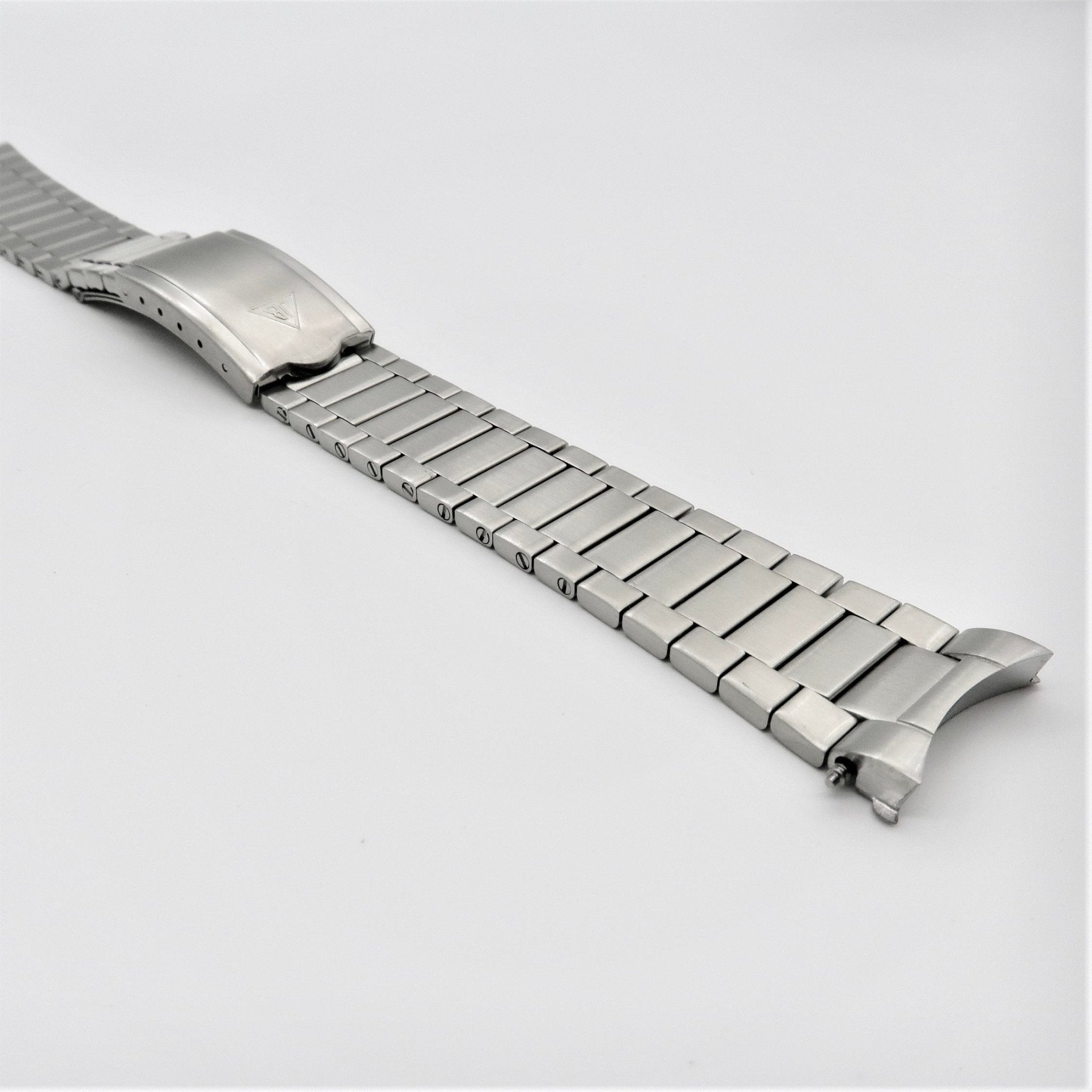 Brushed Flat Link Bracelet for Black Bay 58 - Forstner Bands UK