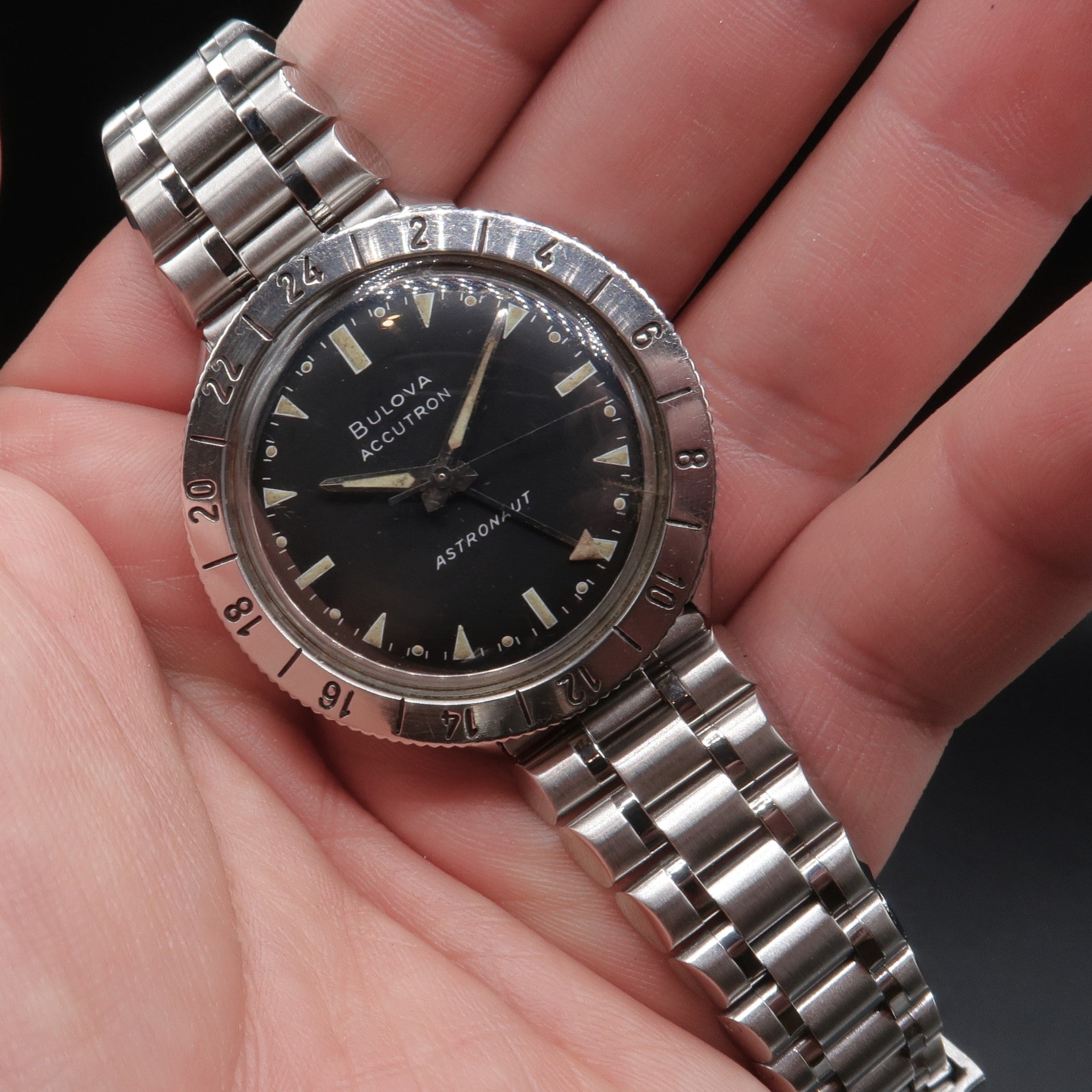 Bullet Bracelet for Vintage Accutron Astronaut - Forstner Bands UK