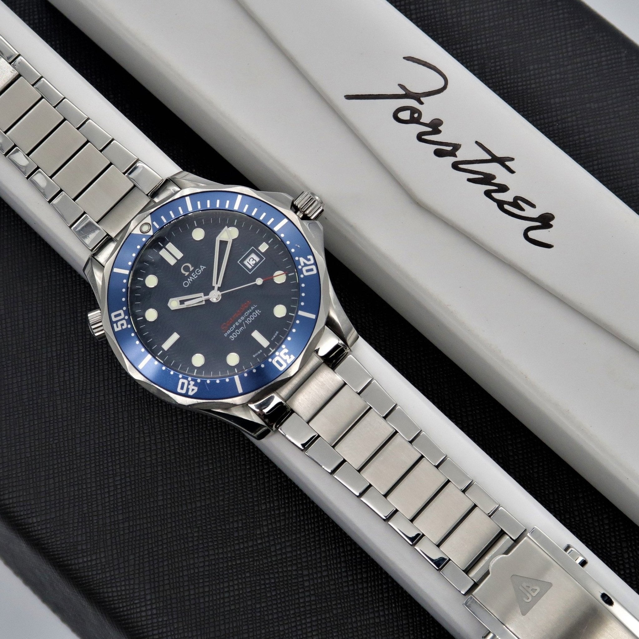 Forstner Contemporary Flat Link Bracelet for pre-2018 Omega Seamaster - Forstner Bands UK
