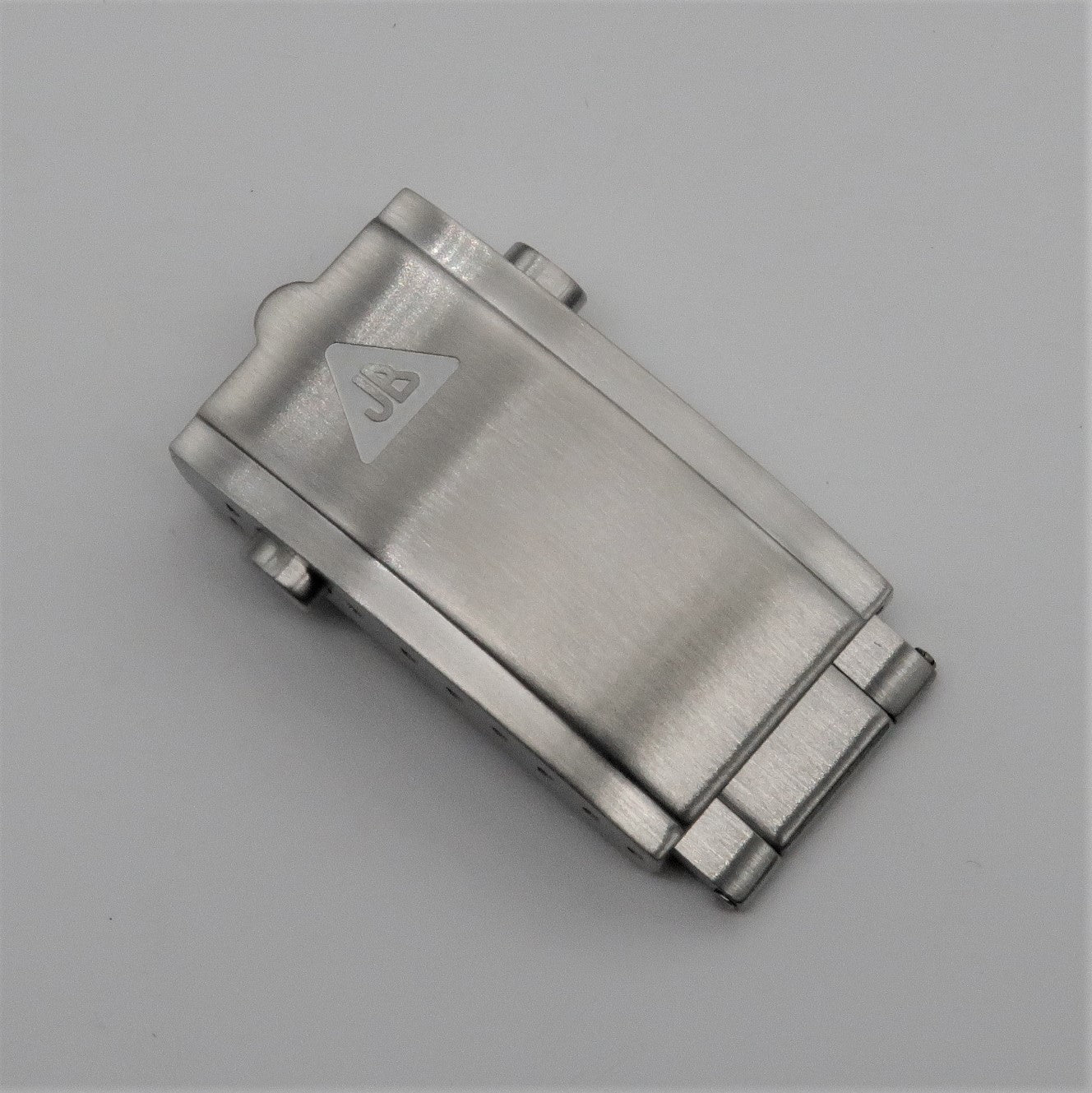 Forstner's Push-Button Milled Clasp - Forstner Bands UK