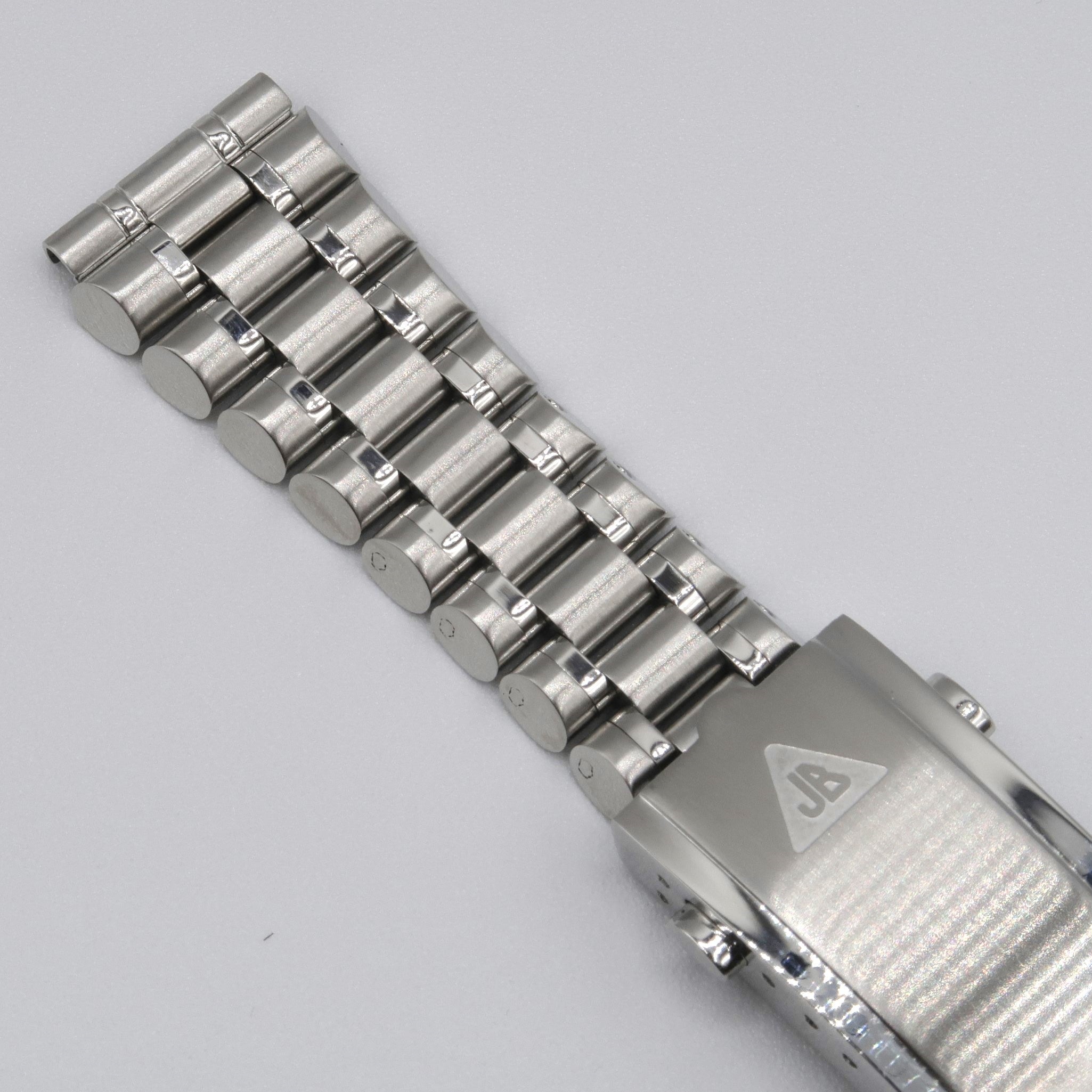 Bullet Bracelet for Vintage Accutron Astronaut