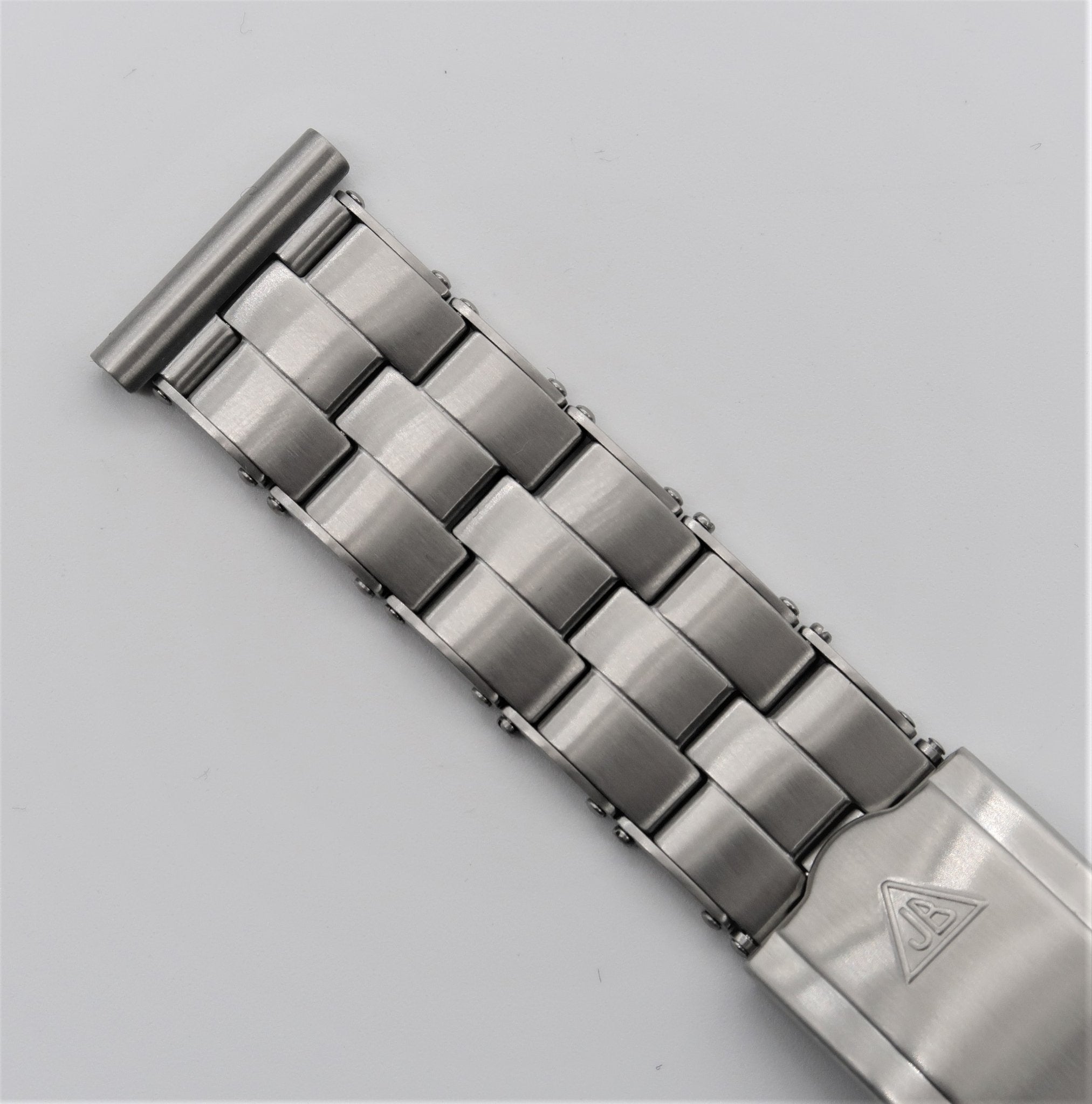 The Forstner Rivet Bracelet with Solid Links - Forstner Bands UK